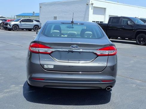 Used 2018 Ford Fusion S FWD image 21