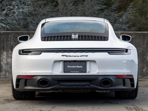 Certified 2024 Porsche 911 Carrera GTS image 10