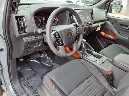 New 2026 Nissan Frontier Pro-X w/ Tow Package RWD image 12