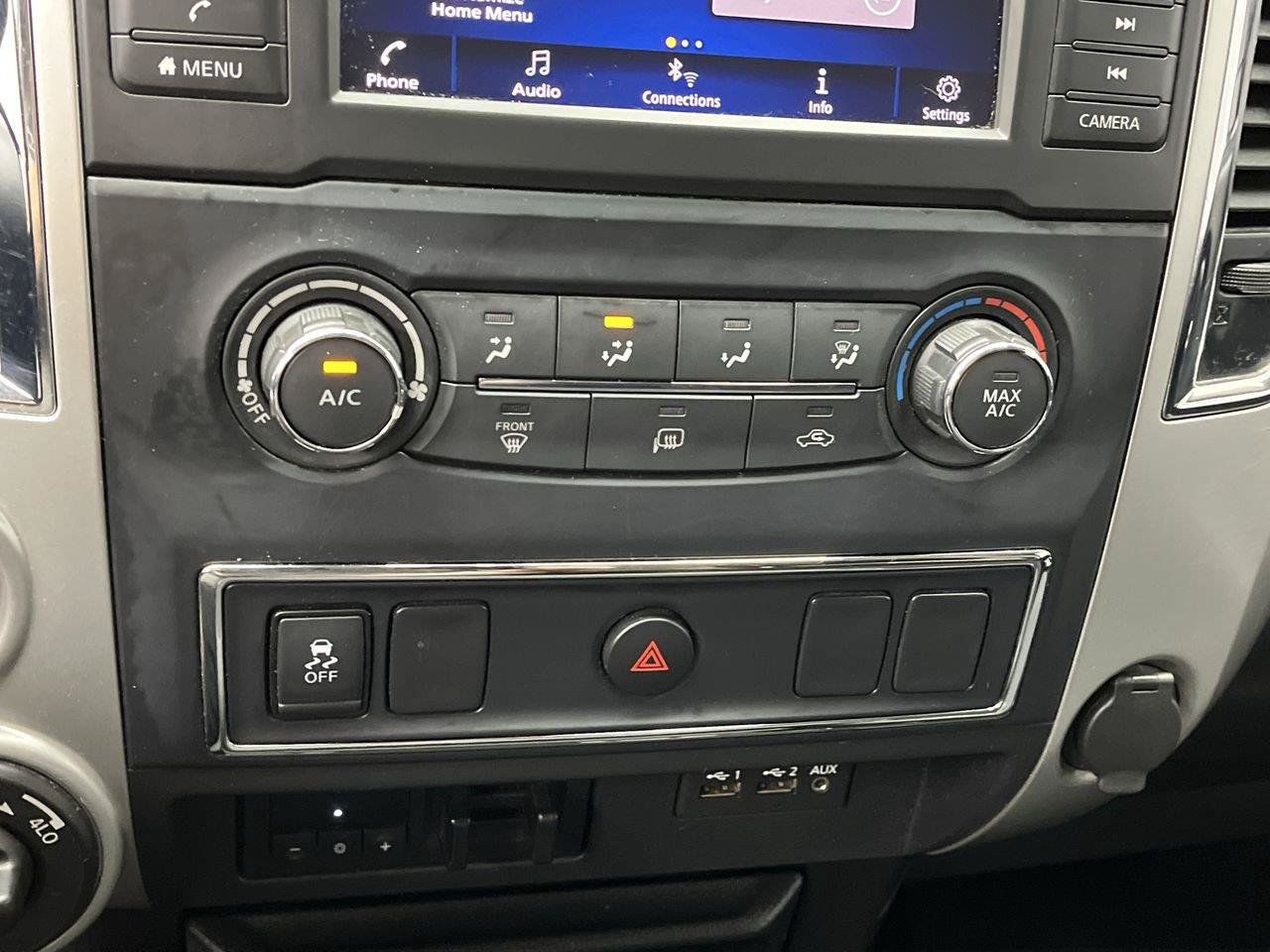 Used 2019 Nissan Titan SV AWD/4WD image 19