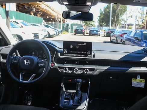 Used 2024 Honda CR-V EX image 17