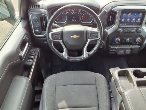 Used 2019 Chevrolet Silverado 1500 LT w/ All-Star Edition AWD/4WD image 17