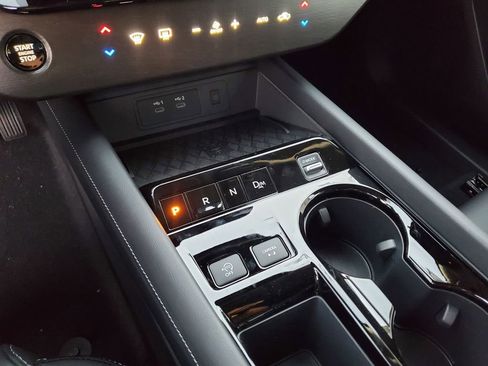 New 2026 Nissan Murano SV AWD/4WD image 9