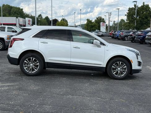 Used 2021 Cadillac XT5 Premium Luxury AWD/4WD image 7