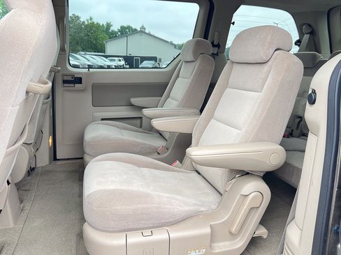 Used 2004 Ford Freestar SES FWD image 19