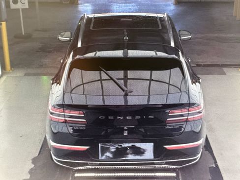 Used 2025 Genesis GV80 3.5T Prestige image 12