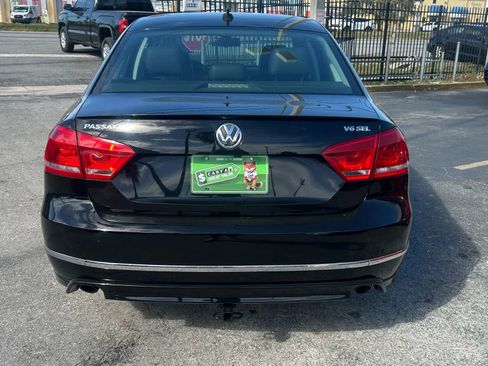 Used 2015 Volkswagen Passat 3.6 SEL Premium image 7