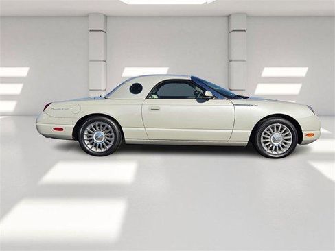 Used 2005 Ford Thunderbird 50th Anniversary image 6