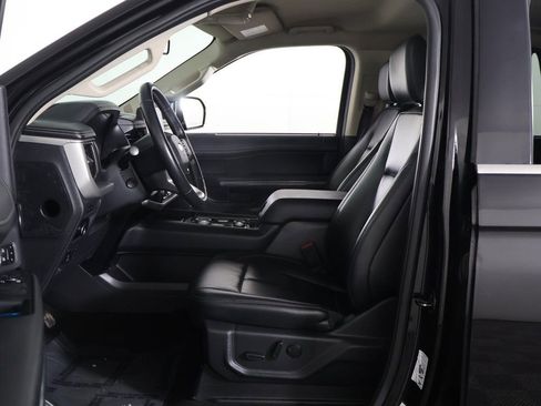Used 2024 Ford Expedition Max XLT AWD/4WD image 27