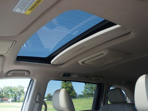 Used 2014 Honda Odyssey Touring image 6