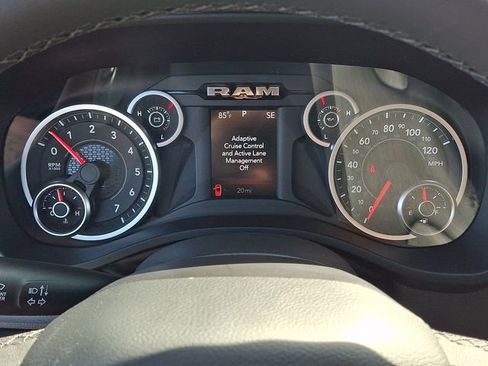 New 2026 RAM 1500 4x4 Crew Cab image 18