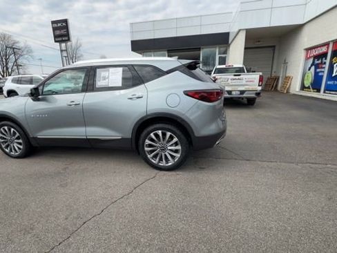 Used 2024 Chevrolet Blazer Premier image 5