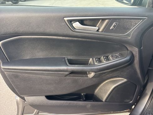 Used 2022 Ford Edge SE image 20
