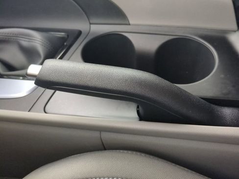 Certified 2026 Hyundai Elantra SE image 27