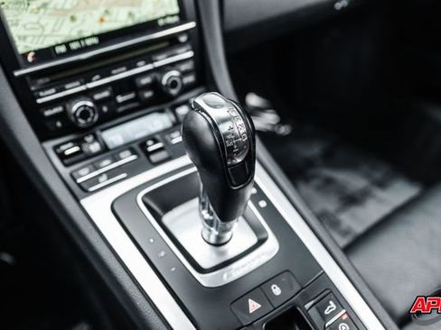 Used 2014 Porsche 911 Carrera image 10