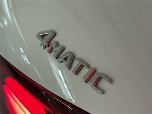 Certified 2025 Mercedes-Benz GLA 250 4MATIC image 10