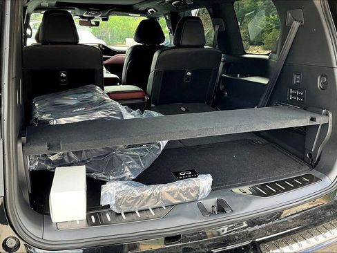 New 2026 INFINITI QX80 Autograph image 45