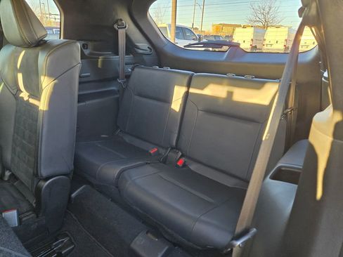 Used 2022 Mitsubishi Outlander SE image 30