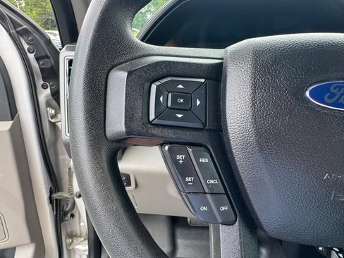 Used 2016 Ford F150 XLT AWD/4WD image 23
