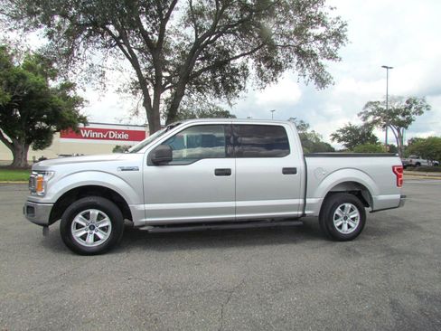 Used 2018 Ford F150 XLT RWD image 4