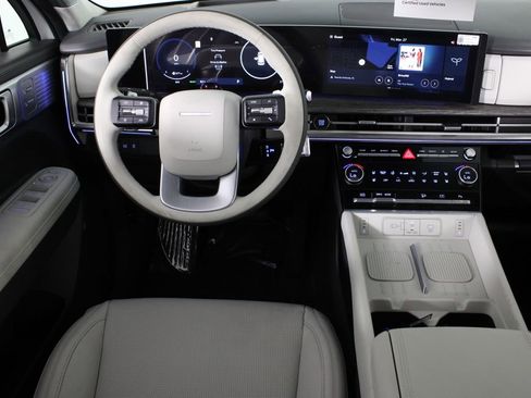 Certified 2026 Hyundai Santa Fe Calligraphy image 9