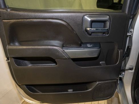 Used 2018 Chevrolet Silverado 1500 LT w/ All Star Edition image 8