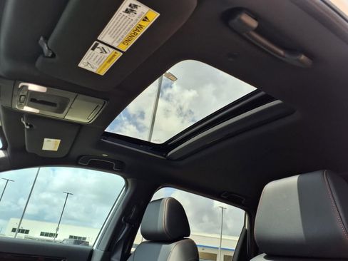 Used 2024 Honda CR-V Sport Touring image 10