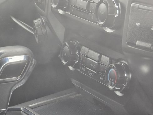 Used 2019 Ford F150 XLT w/ XTR Package image 20