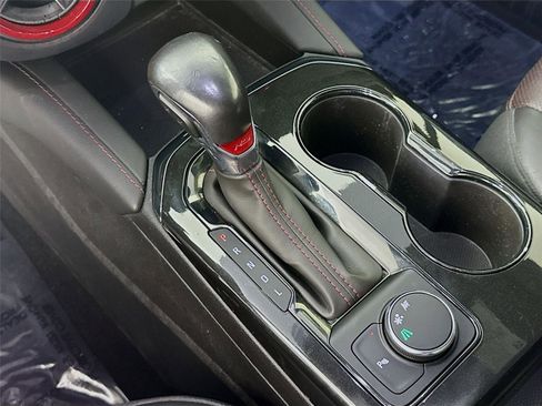 Used 2019 Chevrolet Blazer RS image 16