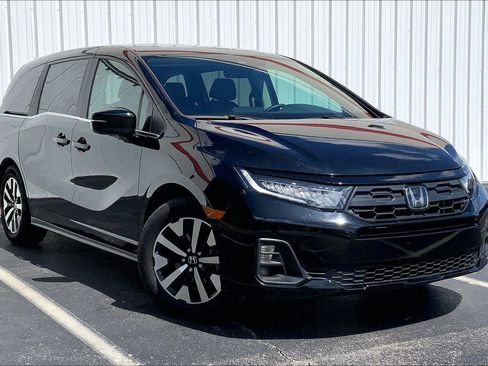 Used 2025 Honda Odyssey EX-L image 2