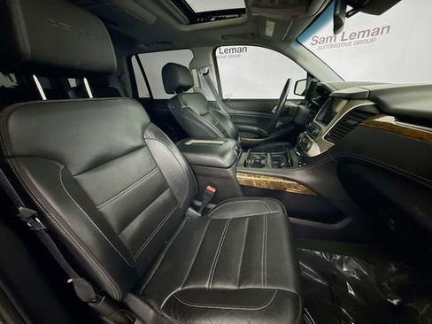 Used 2015 GMC Yukon Denali w/ Touring Package AWD/4WD image 32