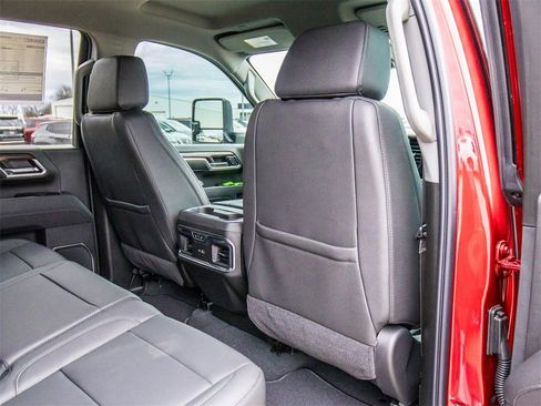 New 2026 GMC Sierra 3500 SLT w/ SLT Premium Package image 21