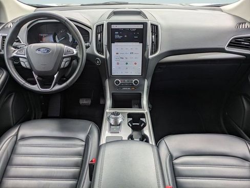 Used 2024 Ford Edge SEL image 15