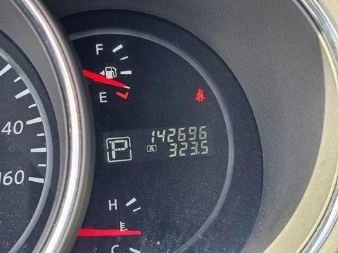 Used 2014 Nissan Murano S image 15