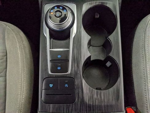 Used 2020 Ford Escape SE AWD/4WD image 9