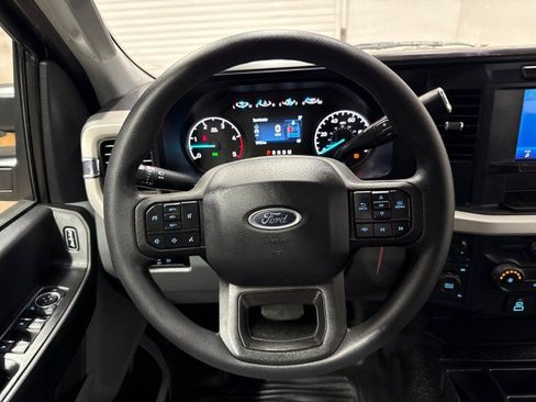 Used 2024 Ford F350 XL AWD/4WD image 16