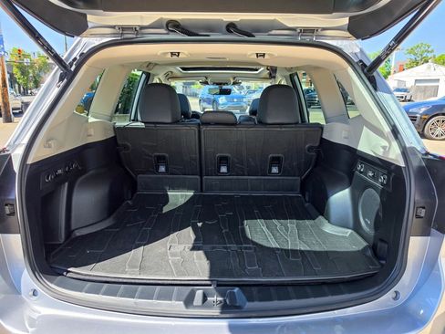 Used 2023 Subaru Forester Limited AWD/4WD image 11