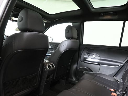 New 2026 Mercedes-Benz GLB 250 4MATIC image 31