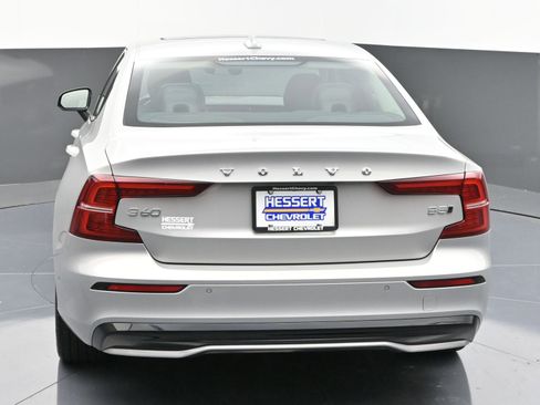 Used 2023 Volvo S60 B5 Plus w/ Climate Package image 6