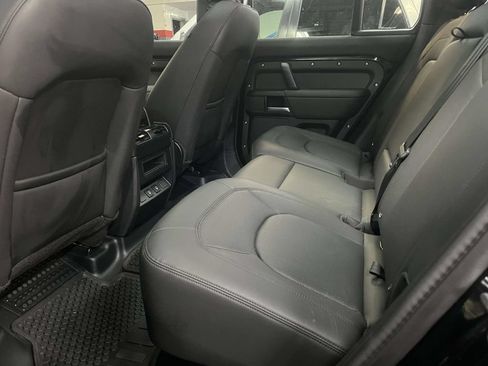 Used 2025 Land Rover Defender 110 S AWD/4WD image 10