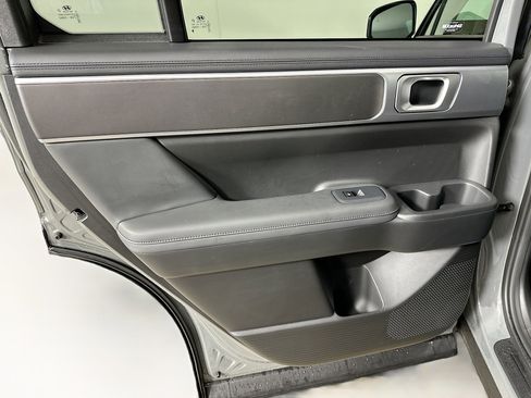 Used 2025 Hyundai Santa Fe SEL image 25