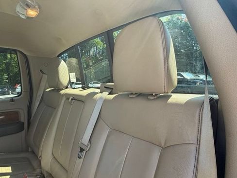 Used 2010 Ford F150 Lariat RWD image 17