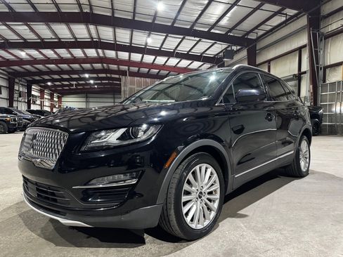 Used 2019 Lincoln MKC Premiere image 9