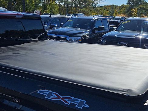 Certified 2023 Chevrolet Silverado 1500 LT image 24