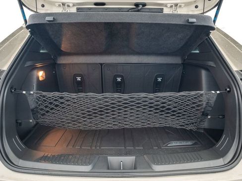 New 2026 Chevrolet Trax RS w/ Sunroof Package FWD image 10