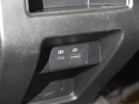 Used 2024 Mitsubishi Outlander SE FWD image 33