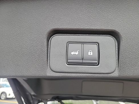 New 2026 Nissan Rogue SV w/ SV Premium Package image 19