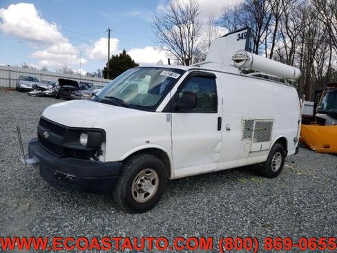 Used 2008 Chevrolet Express 3500 image 3