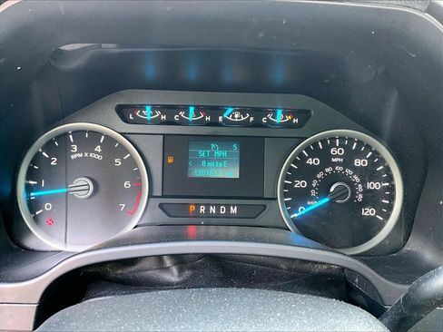 Used 2017 Ford F150 XLT image 18