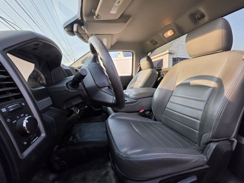 Used 2019 RAM 1500 Tradesman w/ Power & Remote Entry Group AWD/4WD image 8
